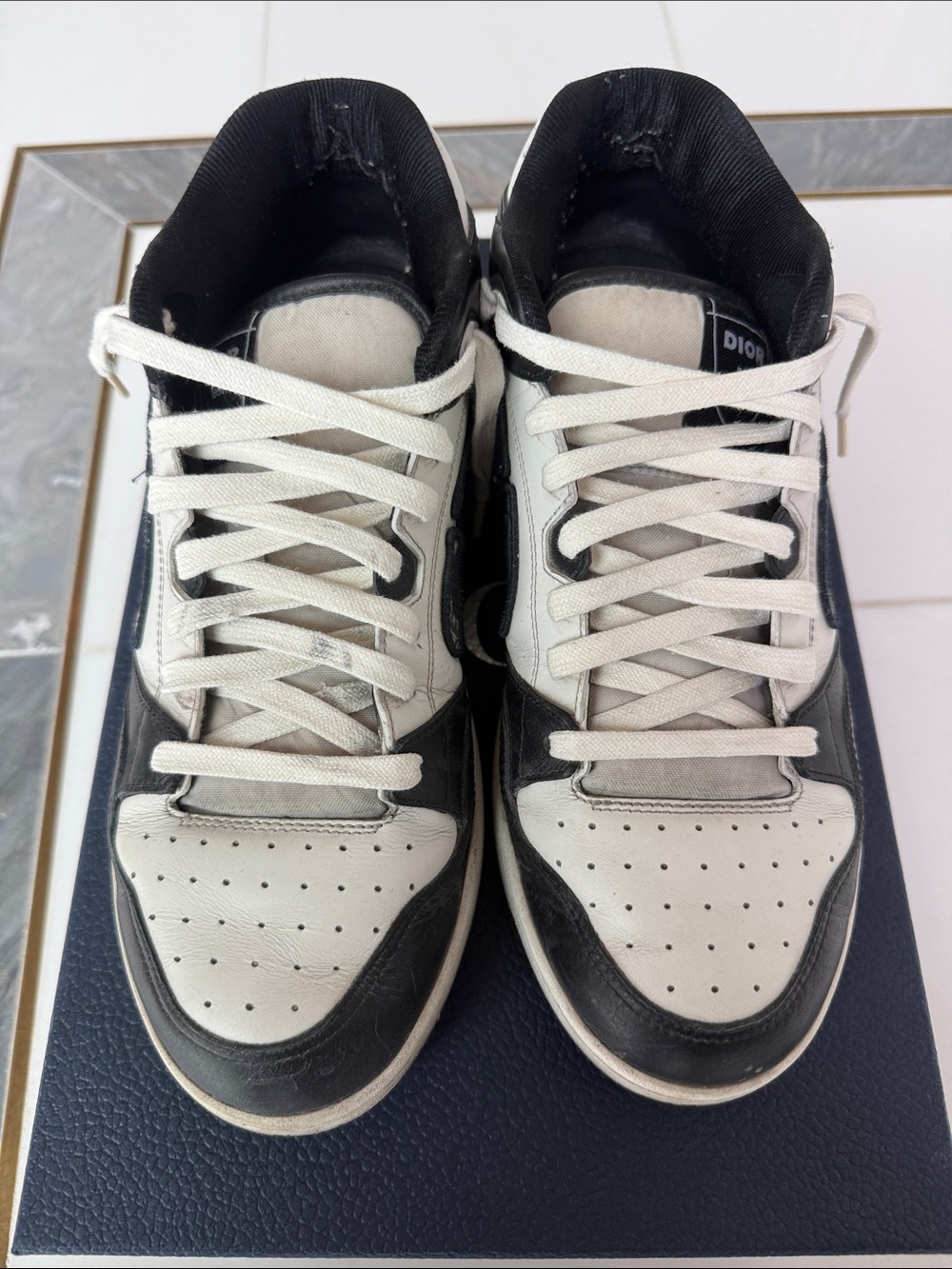 Dior B-27 Black and White Low-Top Leather Sneakers